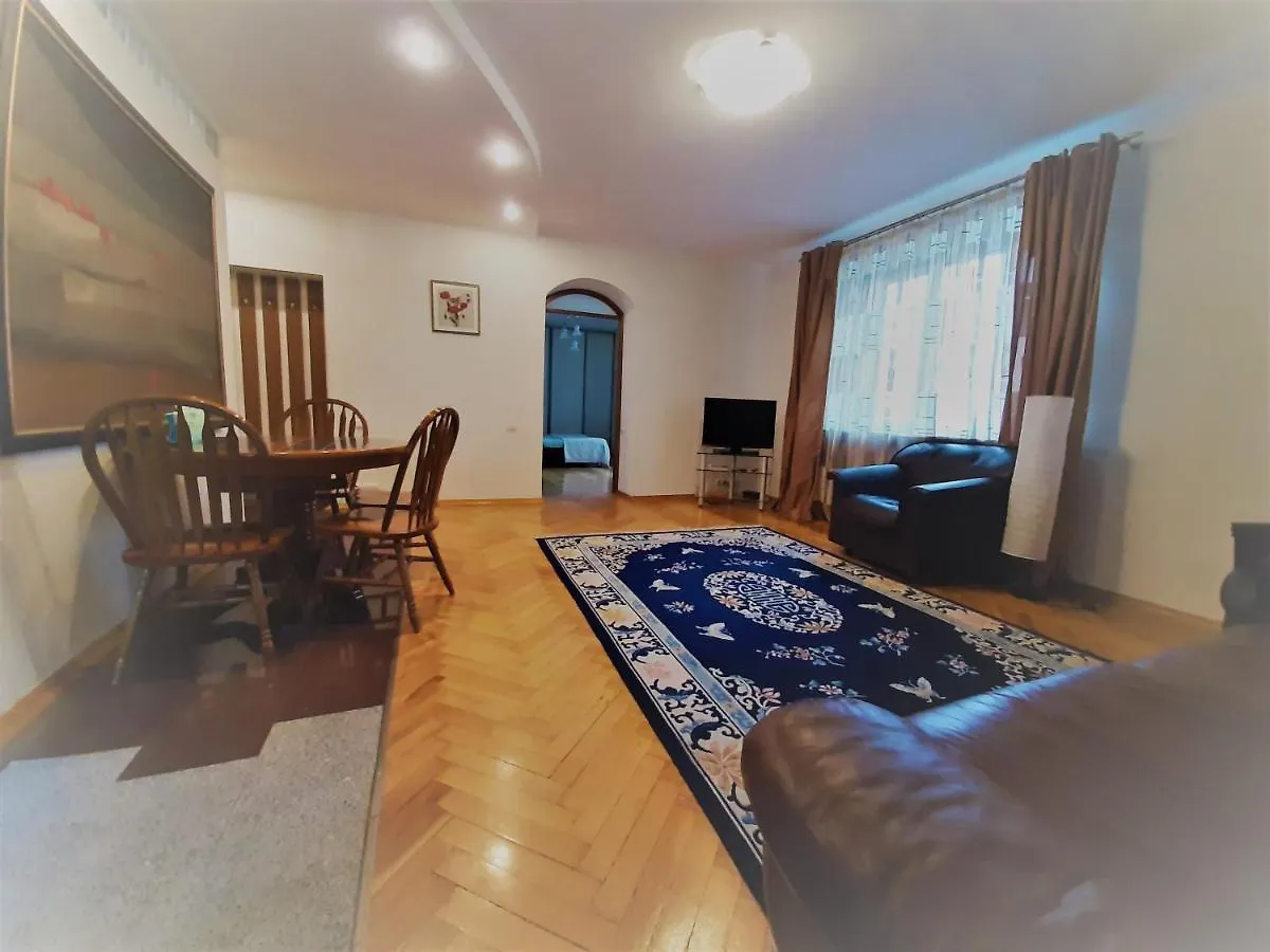 Apartment On Myasnikova 34 Minsk