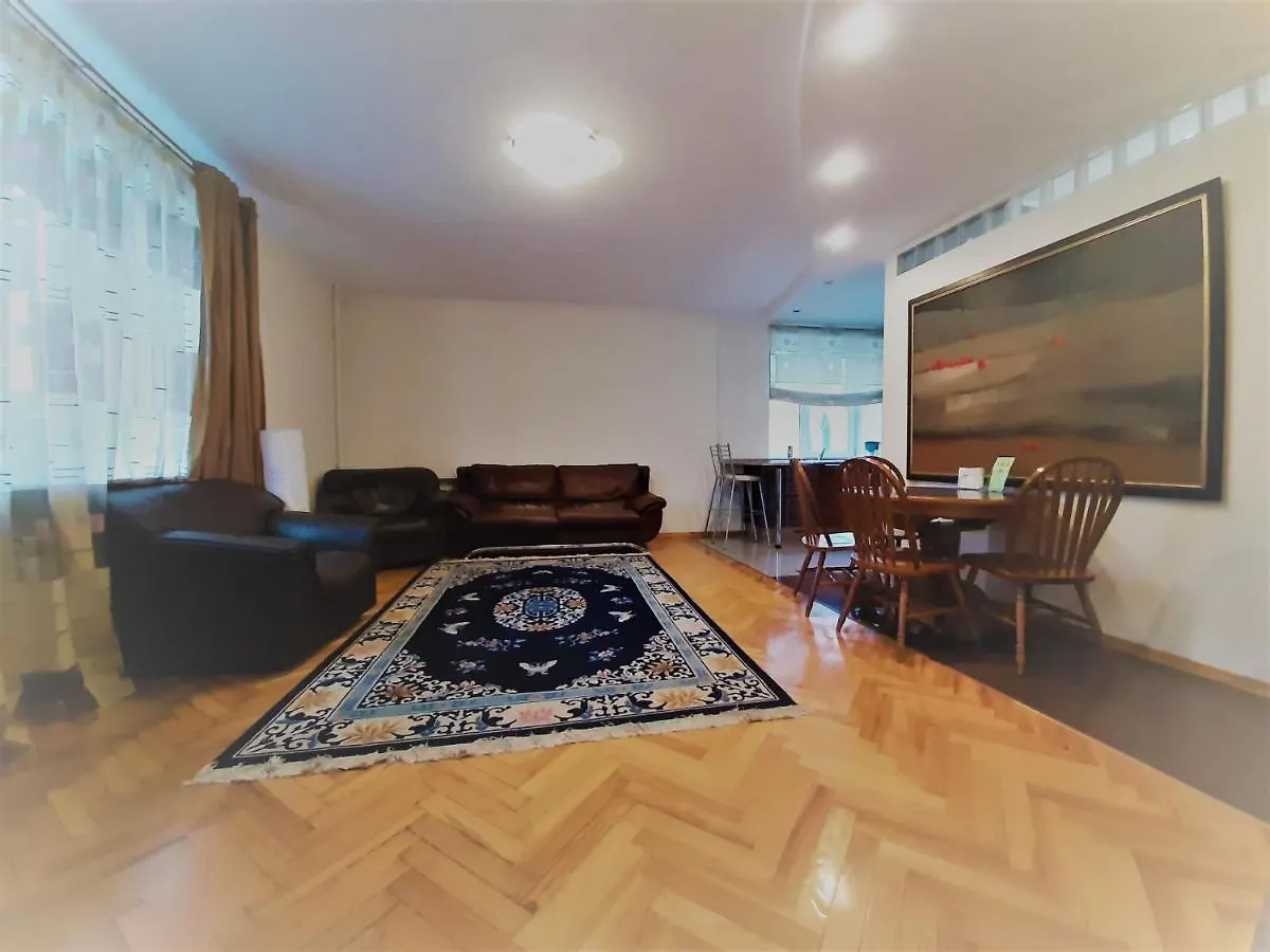 Apartment On Myasnikova 34 Minsk