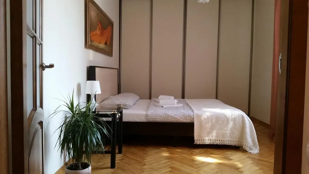 Apartment On Myasnikova 34 Minsk 0*,